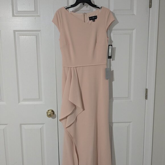 Betsy & Adam Dresses & Skirts - Betsy & Adam Blush long dress , size 8